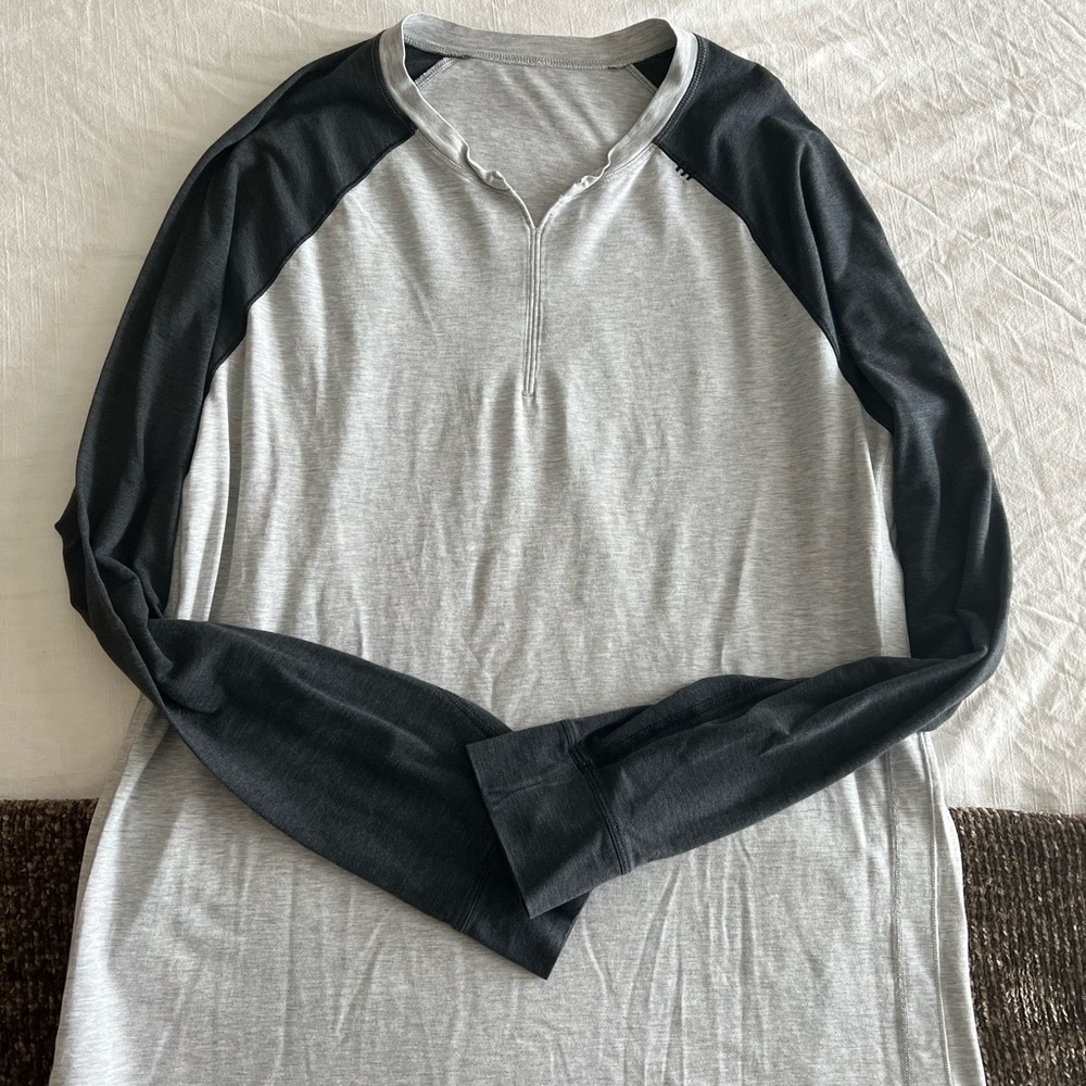 Lululemon Long Sleeve T-Shirt